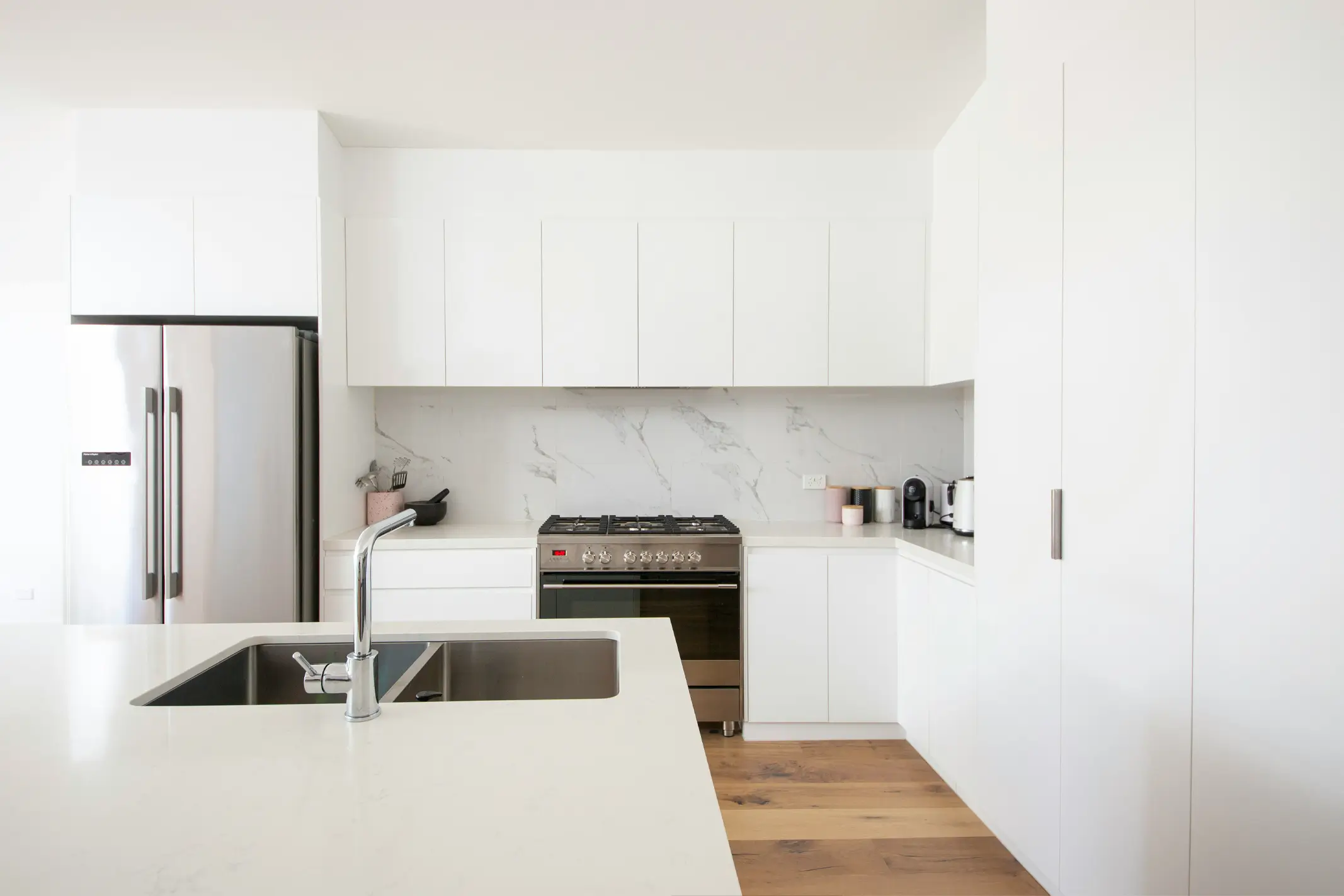 Cocinas integrales modernas con laminado tecnologico casa iktan